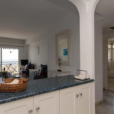 Club Atlantis 89 - Two Bed Адехе