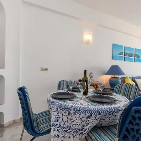 Club Atlantis 89 - Two Bed *