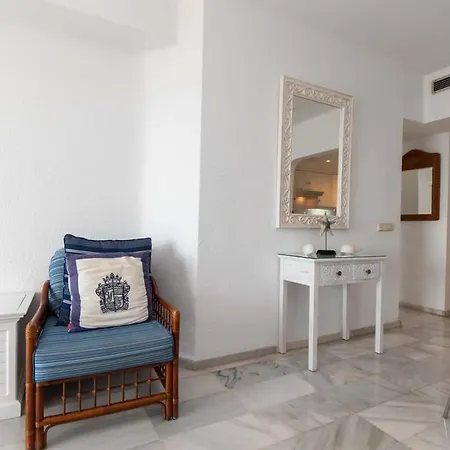 Club Atlantis 89 - Two Bed Costa Adeje (Tenerife)